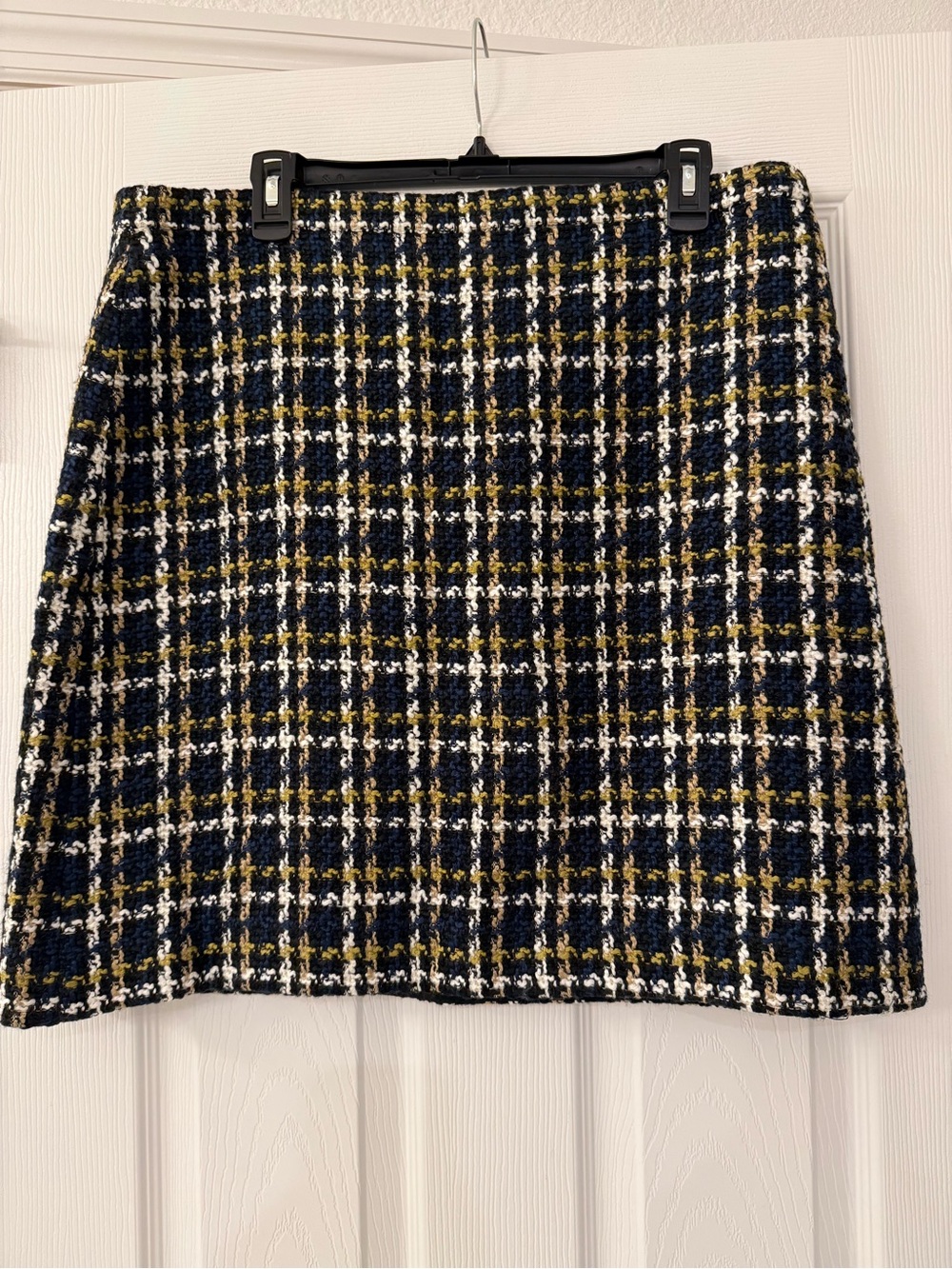 Ann Taylor Plaid Tweed A-Line Skirt